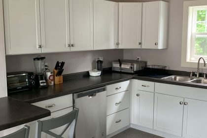 Houghton-College-Rental-Ruby-House-Kitchen