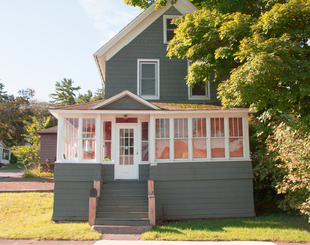 Ruby-Red-House-web